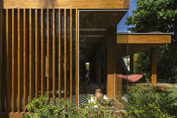 House of Amendoeiras / Play Arquitetura E Design - изображение 6 из 28
