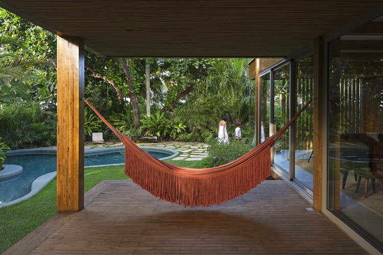 House of Amendeiras / Play Arquitetura E Design - изображение 16 из 28