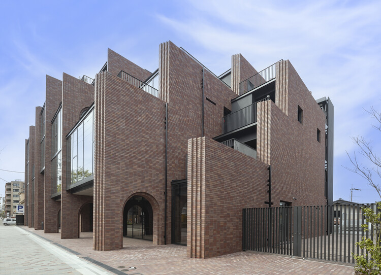 Sosho -kan в Киотской Университете искусств / Takeka Corporation - Exthere Photography, Brick