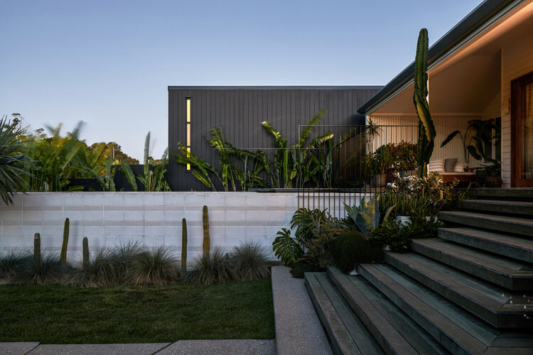 Phoenix House / HGA.Studio - изображение 11 из 13
