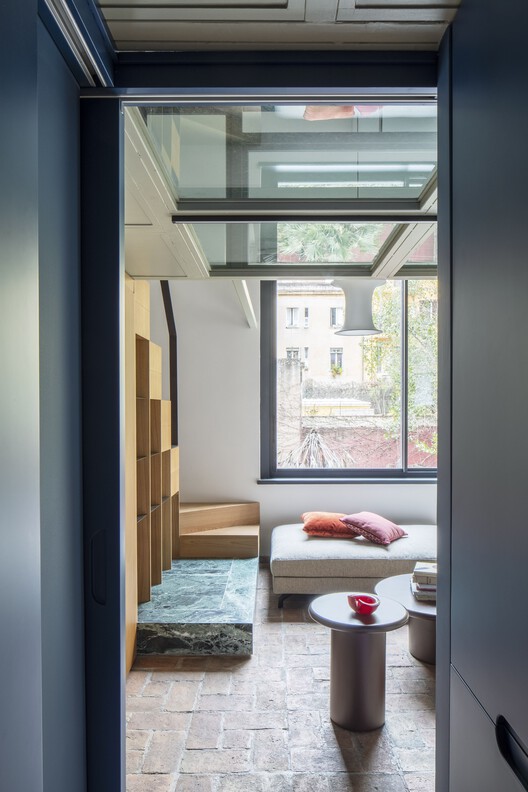 Villino Liberty Trastevere / Studiotamat - Интерьерная фотография, древесина, стекло