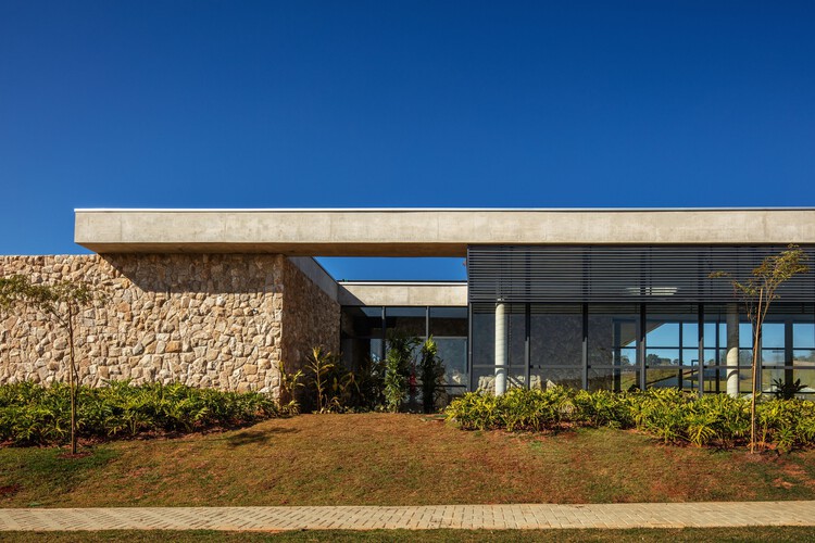 Tamboré Club / DMDV Arquitetos - изображение 8 из 37