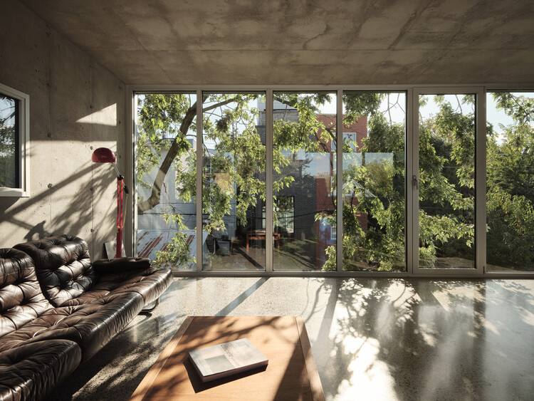 Maison -Jardin Beau / Alexandre Bernier Architecte - Interior Photography, Гостиная