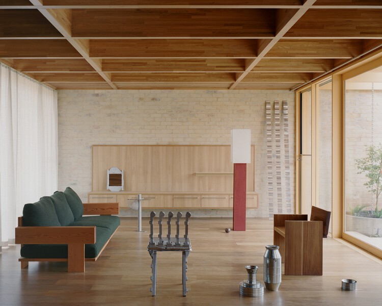 Dunstan House / SSDH - Интерьерная фотография, дерево, стол, стул