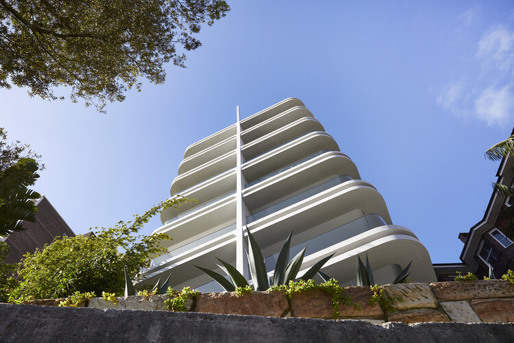 Pointe Living Apartment / Luigi Rosselli Architects - изображение 8 из 38