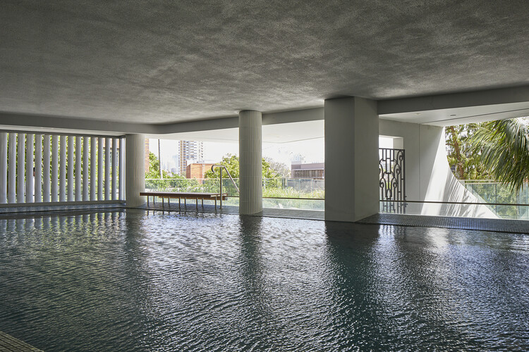 Pointe Living Apartment / Luigi Rosselli Architects - изображение 4 из 38