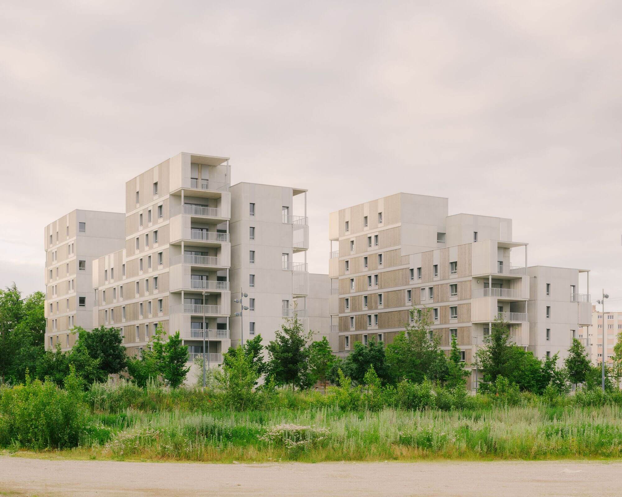 Parilly 116 Housing Units / Tectoniques + BBC & Associés
