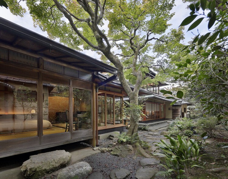 Отель VMG Villa Kyoto / Moriyoshi Naotake Atelier - изображение 5 из 31