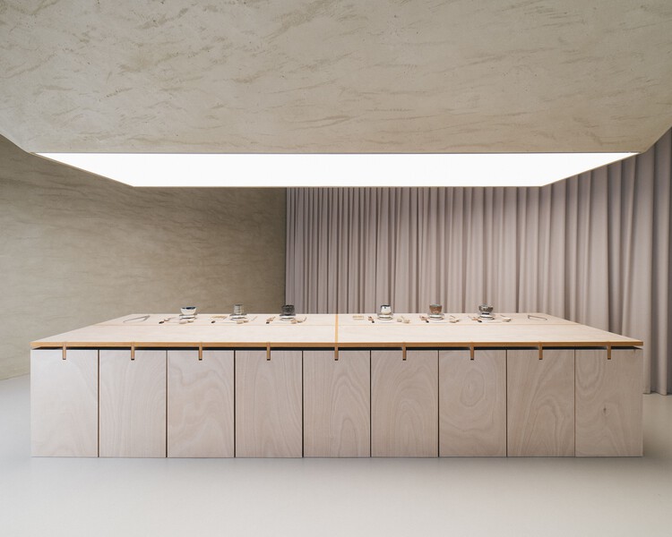 Моска Бьянка Керамическая мастерская / AACM - Atelier Architettura Chinello Morandi - Интерьерная фотография, кухня