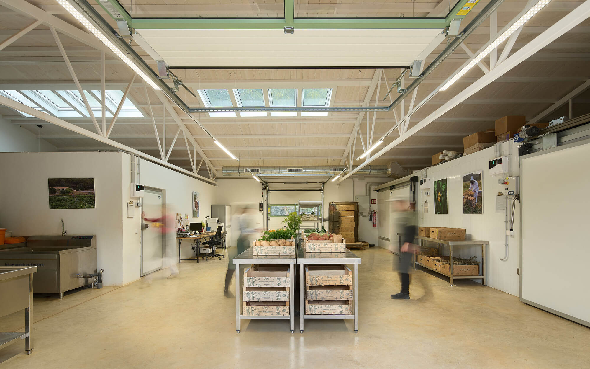 House of Harvest / Fryn Studio