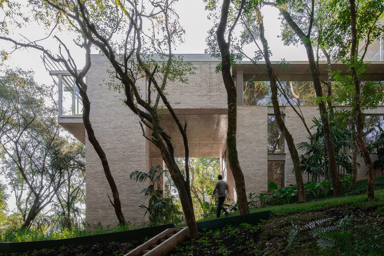House Pedra / Marcos Bertoldi Arquitetos - внешняя фотография, древесина