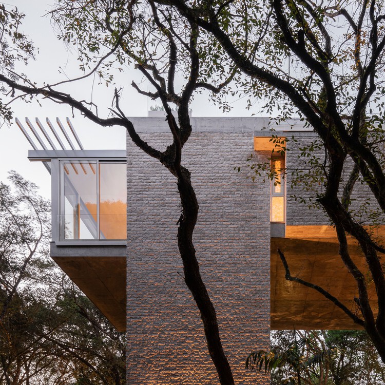 House Pedra / Marcos Bertoldi Arquitetos - внешняя фотография, древесина