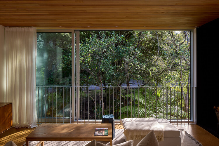 Bush Block House / Patchwork Architecture - изображение 3 из 17