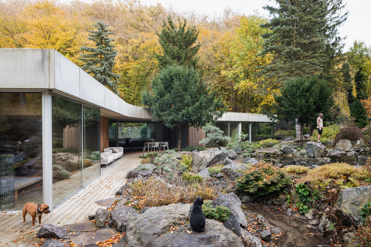 Banánka House / Pauliny Hovorka Architekti - Внешняя фотография, сад
