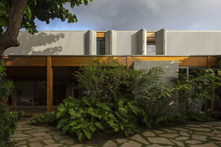 House of Amendoeiras / Play Arquitetura E Design - изображение 1 из 28