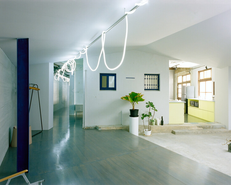Office P & L / Studio TngtetShiu - Интерьерная фотография, освещение