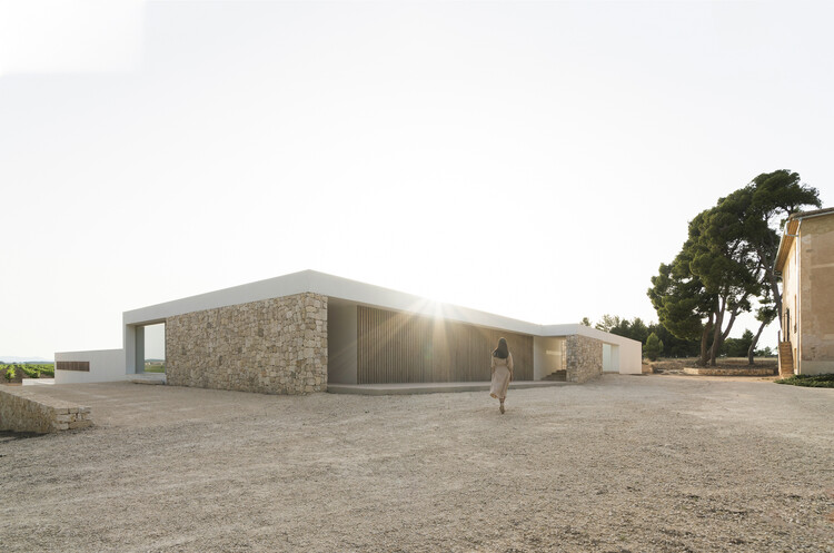 Vineyard House / Nō Architects - изображение 1 из 25
