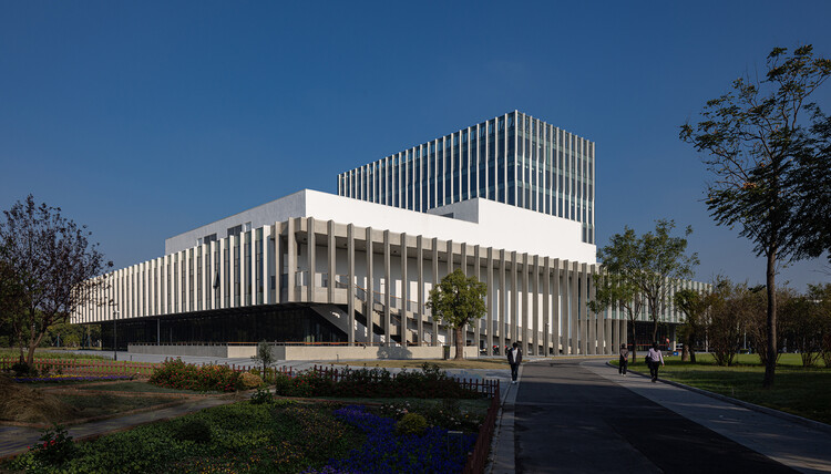 Yijia Building of Tongji University / Tjad Atelier L+ - Внешняя фотография