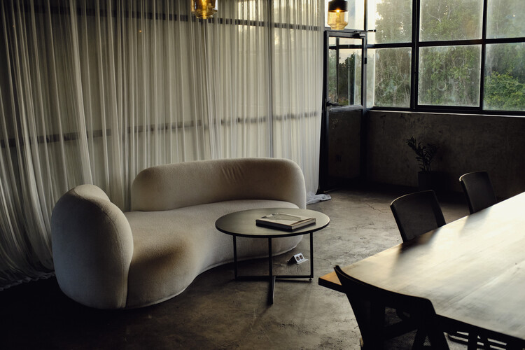 Basia Ungasan Boutique Hotel, Cafe & Coporking / Kasia Design - Interior Photography, Гостиная