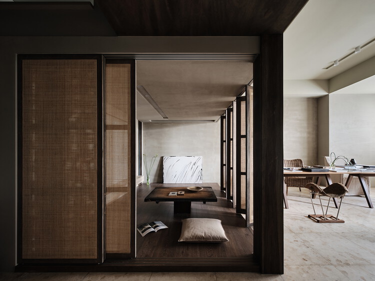 House fc / fws_work - Интерьерная фотография, спальня, дерево
