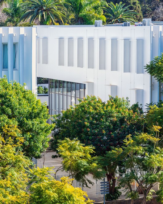 Decartes School / Arpio Architects - Внешняя фотография