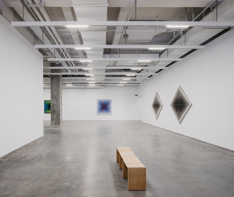 Brita 131 Art Space / Jiangjie Office - Интерьерная фотография, бетон