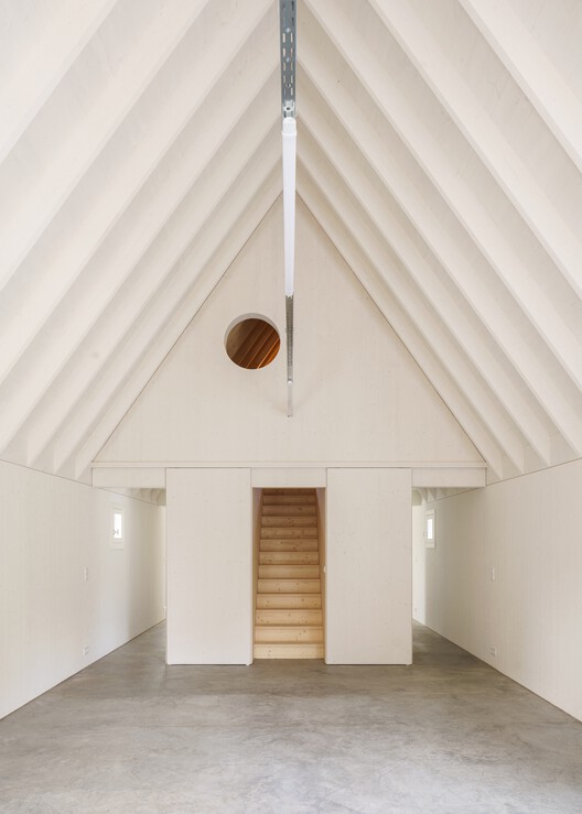 Atelierhaus в Bobingen / Ludwig Zitzelsberger Architekt - изображение 4 из 22