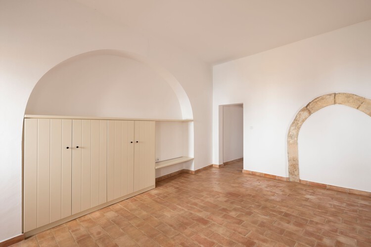 Estremoz 6 Houses / A+Architecture - Интерьерная фотография, древесина, арка