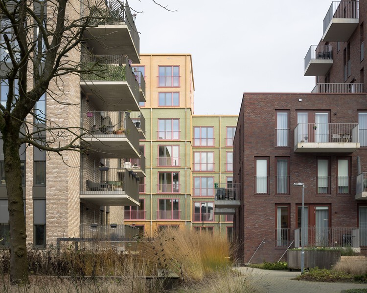 Volante Social Housing / Monadnock - внешняя фотография, фасад