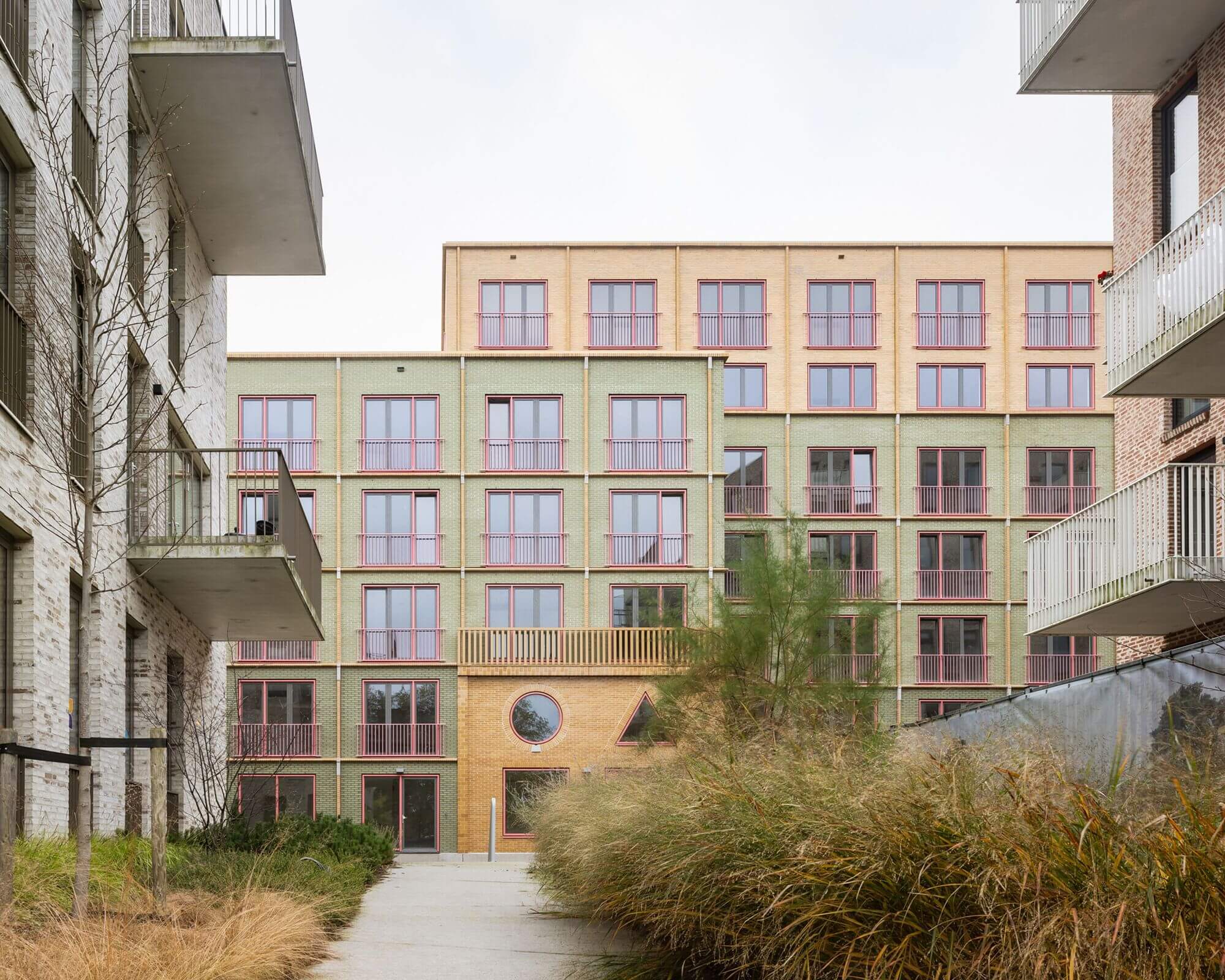 Volante Social Housing / Monadnock