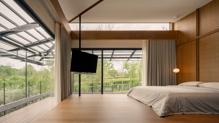 Baan O+O House / Junsekino Architect and Design - Интерьерная фотография, спальня, кровать