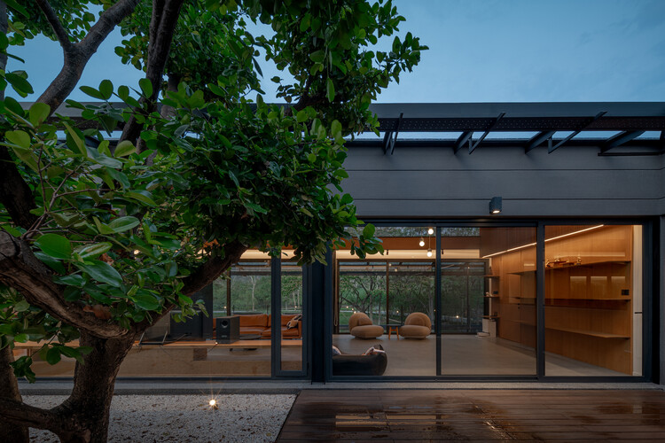 Baan O+O House / Junsekino Architect and Design - изображение 17 из 36