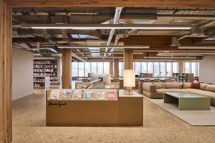 Hardie Grant Workplace / Carr - Интерьерная фотография, древесина