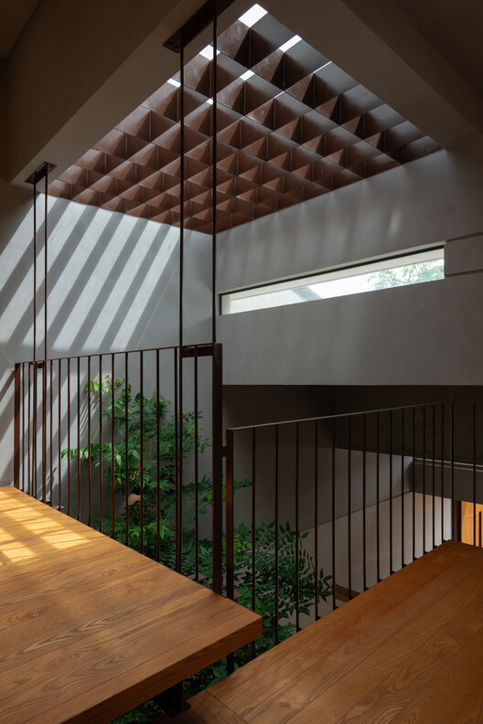 Jinjee House / Tad.atelier - изображение 13 из 30