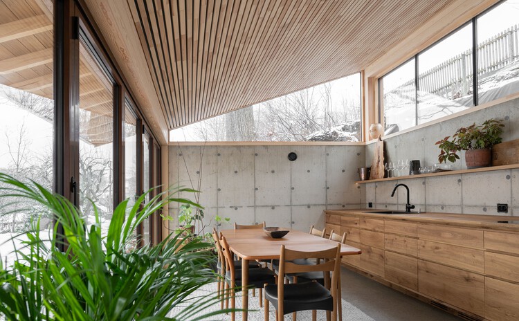 Безумие в Fair Hill / Rever & Drage Architects - Интерьерная фотография, дерево, столешница
