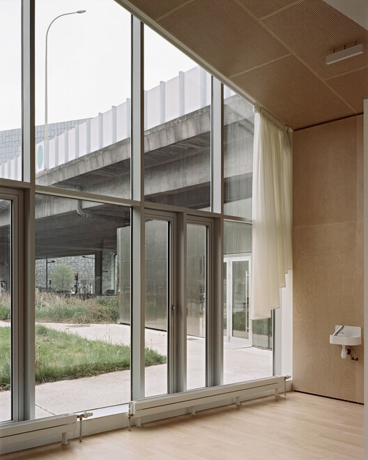 Поместите наставки социального и культурного центра / McBad Architecture & Urban Design - изображение 11 из 16