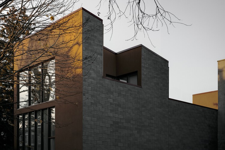 Binôme Multi -Residence / Appareil Architecture - Interior Photography, Brick