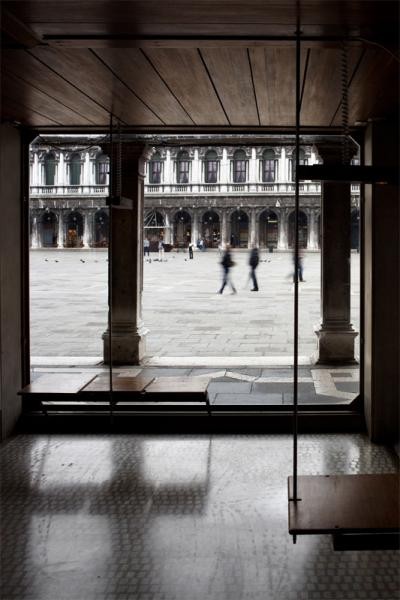 AD Classics: Olivetti Showroom / Carlo Scarpa - изображение 11 из 22