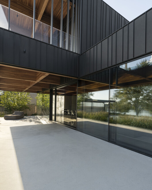 Резиденция Terrebonne / Saucier + Perrotte Architectes - изображение 23 из 35