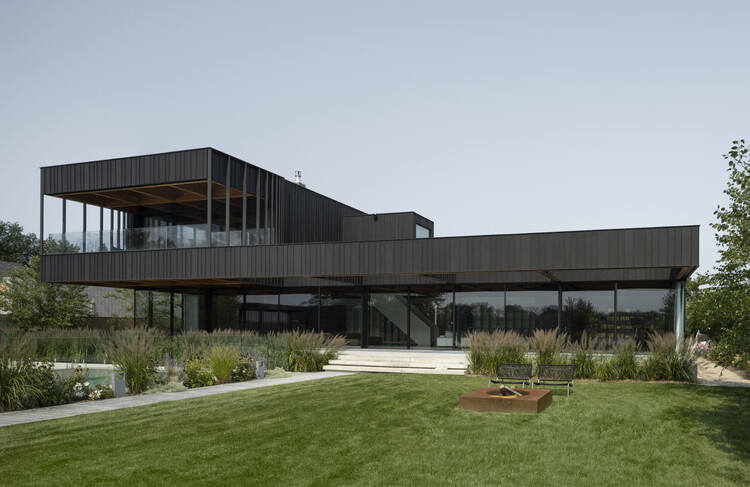 Резиденция Terrebonne / Saucier + Perrotte Architectes - изображение 7 из 35