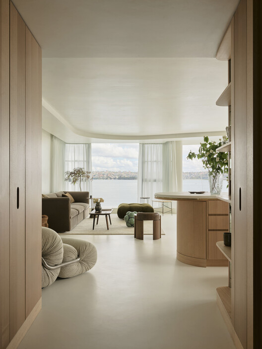 Квартира Darling Point / студия Zawa - Интерьерная фотография, дерево, стул