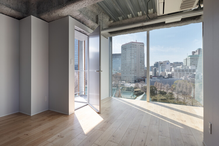 Yushima Building / Tenhachi Architect & Design - изображение 5 из 21