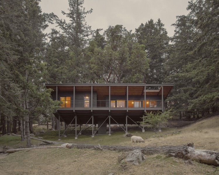 Trestle Cabin / Miller Hull Partnership - изображение 2 из 28