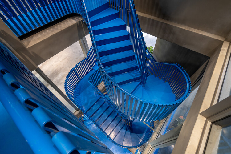 DOM -INO HUB / ATELIER THO.A - изображение 11 из 17