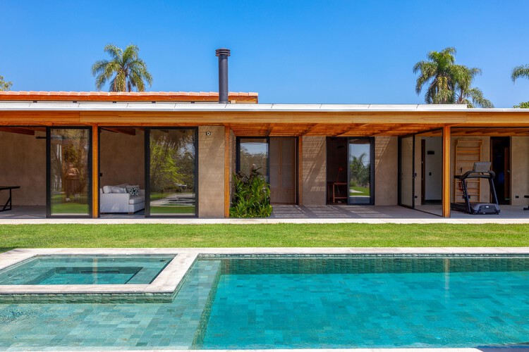 Дом CF / Sandra Sayeg Tranchesi Arquitetura - Внешняя фотография