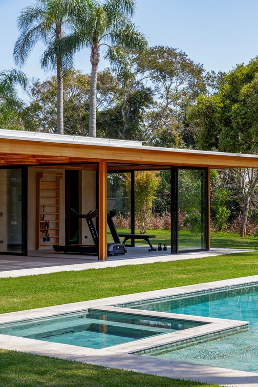 Дом CF / Sandra Sayeg Tranchesi Arquitetura - изображение 19 из 36