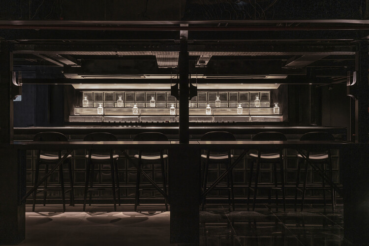 LAIR Restaurant Bar / Renesa Architecture Design Studio Studio - Интерьерная фотография