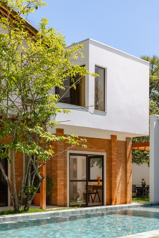 House Groviola / Sertão Arquitetos - внешняя фотография, внутренний двор