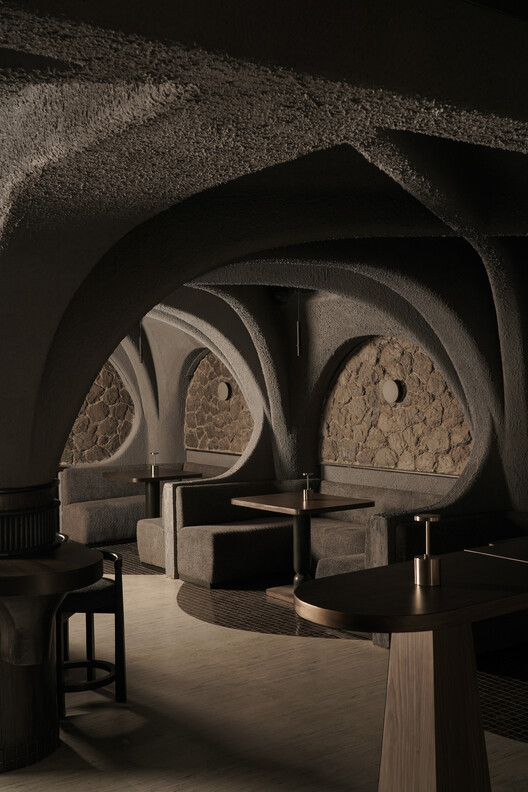 Callme Ten Restaurant / Renesa Architecture Design Studio - Интерьерная фотография, арка, аркада