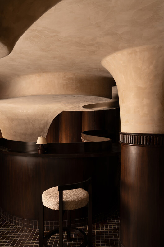 Callme Ten Restaurant / Renesa Architecture Design Studio - Интерьерная фотография